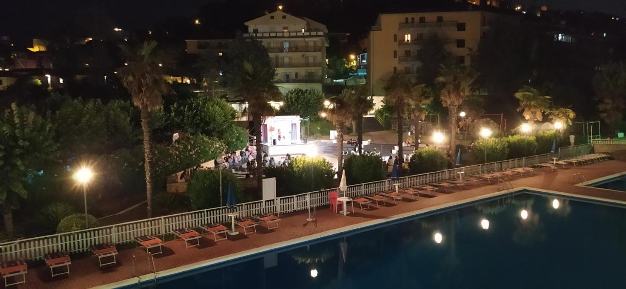 Villaggio Costa D'Argento San Vito Chietino Eksteriør bilde